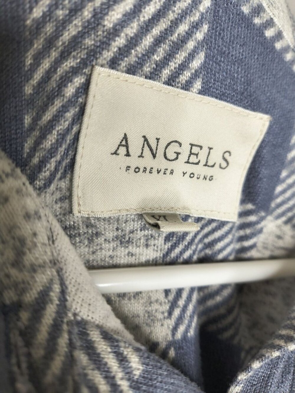 Angels Forever Young Women's Size XL Blue And Gray Plaid SOFT Long Sleeve Button - Picture 6 of 13